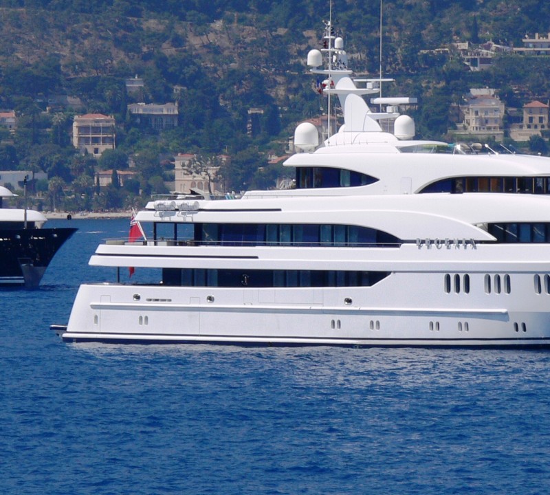 Yacht PHOENIX Lurssen CHARTERWORLD Luxury Superyacht Charters